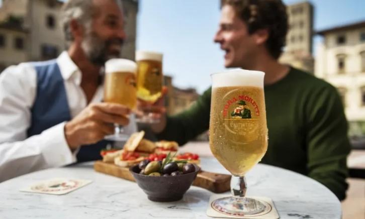 Birra Moretti op het terras
